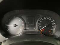 Nissan NP300 Frontier 2020 4p Diesel L4/2.5/T 4X4 Man Paq. Seg. 2020 Nissan NP300 Frontier Venta Interiores 2