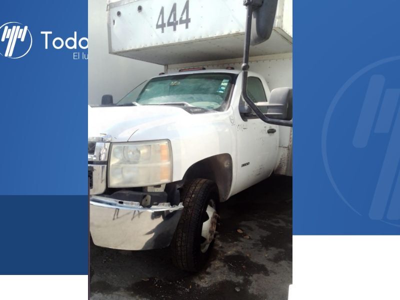 Chevrolet Silverado 3500 2011 2p Chasis Cabina V8/6.0 Man 2011 Chevrolet Silverado 3500 Venta Exteriores 2