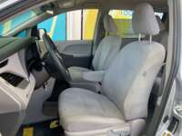Toyota Sienna 2019 5p CE V6/3.5 Aut 2019 Toyota Sienna Venta Interiores 19