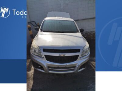 Chevrolet Tornado 2015 2p LS L4/1.8 Man Paquete B