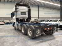 Shacman X3000 2024 2p Cummins 6X4 Man IMG_2769