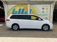 Toyota Sienna 2018 5p LE V6/3.5 Aut 2018 Toyota Sienna Venta Exteriores 4