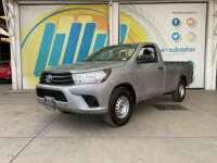 Toyota Hilux 2019 2p Cabina Sencilla L4/2.7 Man 2019 Toyota Hilux Venta Exteriores 1