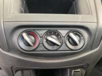 Nissan NP300 Frontier 2020  2020 Nissan NP300 Pick Up Venta Interiores 7