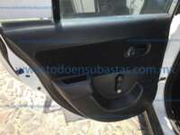 Nissan Tiida 2015  2015 Nissan Tiida Ingreso Interiores 13