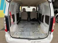 Chevrolet Tornado 2022 5p Van LS L4/1.5 Man 2022 Chevrolet Tornado Venta Cajuela 1