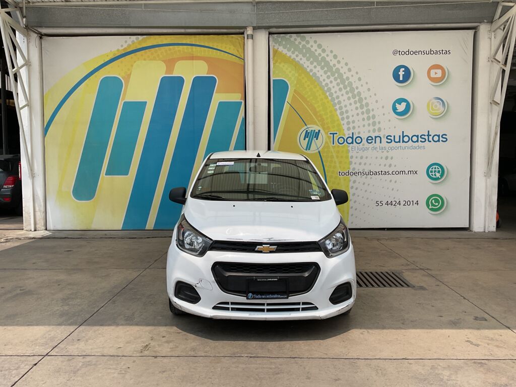 Chevrolet Beat 2021 5p LS Cargo L4/1.2 A/A Man 2021 Chevrolet Beat Venta Exteriores 2