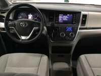 Toyota Sienna 2019 5p XLE V6/3.5 Aut 2019 Toyota Sienna Venta Interiores 4