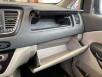 Kia Sedona 2020 5p LX V6/3.3 Aut 2020 Kia Sedona Venta Interiores 16