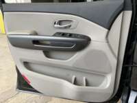 Kia Sedona 2020 5p LX V6/3.3 Aut 2020 Kia Sedona Venta Interiores 17