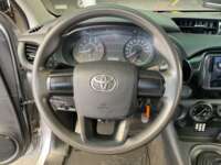 Toyota Hilux 2019 2p Cabina Sencilla L4/2.7 Man 2019 Toyota Hilux Venta Interiores 1