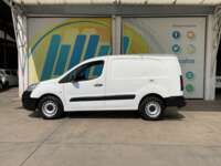 Peugeot Partner 2018 5p Maxi L4/1.6/T Diesel Man 2018 Peugeot Partner Venta Exteriores 8