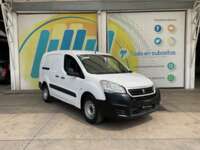 Peugeot Partner 2018 4p Van L4/1.6/T Diesel Man 2018 Peugeot Partner Venta Exteriores 3