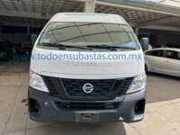 Nissan Urvan 2021  IMG_7480