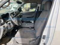 Nissan Urvan 2021  IMG_7488