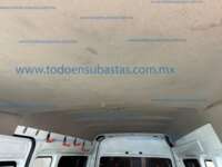 Nissan Urvan 2021  IMG_7496