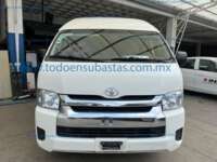 Toyota Hiace 2019 4p Superlarga Ventanas L4/2.7 Man IMG_1188
