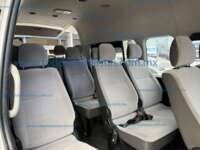 Toyota Hiace 2019 4p Superlarga Ventanas L4/2.7 Man IMG_1212