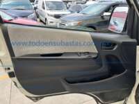 Toyota Hiace 2019 4p Superlarga Ventanas L4/2.7 Man IMG_1195