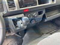 Toyota Hiace 2019 4p Superlarga Ventanas L4/2.7 Man IMG_1201
