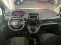 Peugeot Partner 2021 5p L4/1.6/T Diesel Man 2021 Peugeot Partner Venta Interiores 4