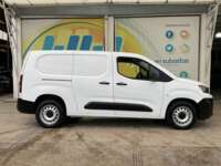 Peugeot Partner Maxi 2021 5p L4/1.6/T Diesel Man 2021 Peugeot Partner Venta Exteriores 4