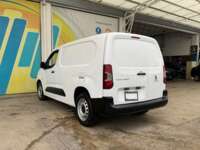 Peugeot Partner Maxi 2021 5p L4/1.6/T Diesel Man 2021 Peugeot Partner Venta Exteriores 7