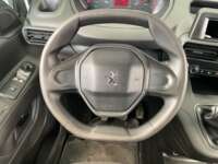 Peugeot Partner Maxi 2021 5p L4/1.6/T Diesel Man 2021 Peugeot Partner Venta Interiores 1