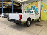 Nissan NP300 Frontier 2021 4p LE L4/2.5 Man 2021 Nissan NP300 Frontier Venta Exteriores 5