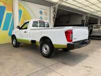 Nissan NP300 Frontier 2021 4p LE L4/2.5 Man 2021 Nissan NP300 Frontier Venta Exteriores 7