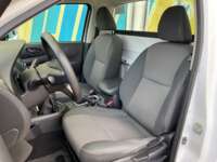 Nissan NP300 Frontier 2021 4p LE L4/2.5 Man 2021 Nissan NP300 Frontier Venta Interiores 16