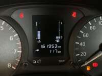 Nissan NP300 Frontier 2021 4p LE L4/2.5 Man 2021 Nissan NP300 Frontier Venta Interiores 3