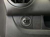 Chevrolet Aveo 2020 4p LS L4/1.5 Man  2020 Chevrolet Aveo Venta Interiores 5