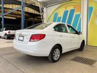 Chevrolet Aveo 2019 4p  LT  L4/ 1.5      Man 2019 Chevrolet Aveo Venta Exteriores 5