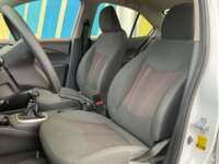 Chevrolet Aveo 2019 4p  LT  L4/ 1.5      Man 2019 Chevrolet Aveo Venta Interiores 14