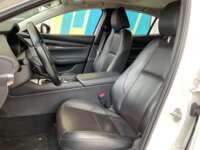 Mazda 3 2019 4p Sedán i L4/2.5 Skyactiv-Drive 2019 Mazda 3 Venta Interiores 20