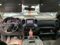 Chevrolet Silverado 2021 4p Custom Doble Cabina 4X4 V8/5.3 Aut IMG_8307