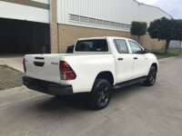 Toyota Hilux 2021 4p Doble Cabina SR L4/2.7 Man 2021 Toyota Hilux Venta Exteriores 5