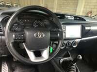 Toyota Hilux 2021 4p Doble Cabina SR L4/2.7 Man 2021 Toyota Hilux Venta Interiores 1