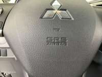 Mitsubishi L200 2018 4p Doble Cabina L4/2.4 Man 2WD 2018 Mitsubishi L200 Venta Interiores 11