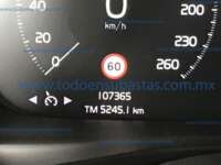 Volvo XC40 2020 5p Momentum T4 L4/2.0/T Geartronic 2020 Volvo XC40 Ingreso Interiores 5