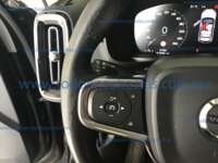 Volvo XC40 2020 5p Momentum T4 L4/2.0/T Geartronic 2020 Volvo XC40 Ingreso Interiores 6