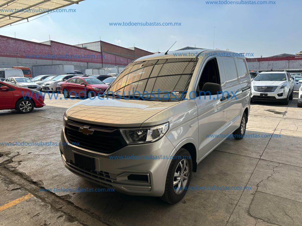Chevrolet Tornado 2022 5p Van LS L4/1.5 Man IMG_1233
