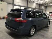 Toyota Sienna 2017 5p LE V6/3.5 Aut      2017 Toyota Sienna Venta Exteriores 5