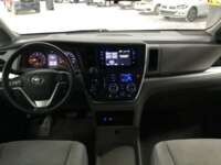 Toyota Sienna 2017 5p LE V6/3.5 Aut      2017 Toyota Sienna Venta Interiores 4