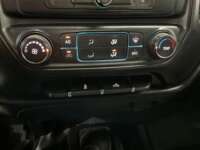 Chevrolet Silverado 2500 2018 2p Cabina Regular V8/5.3Aut 4x2 2018 Chevrolet Silverado 2500 Venta Interiores 8