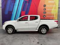 Mitsubishi L200 2017 4p Doble Cabina L4/2.5/T Diesel Man 4X4 2017 Mitsubishi L200 Venta Exteriores 4