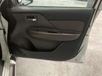 Mitsubishi L200 2017 4p Doble Cabina L4/2.5/T Diesel Man 4X4 2017 Mitsubishi L200 Venta Interiores 16