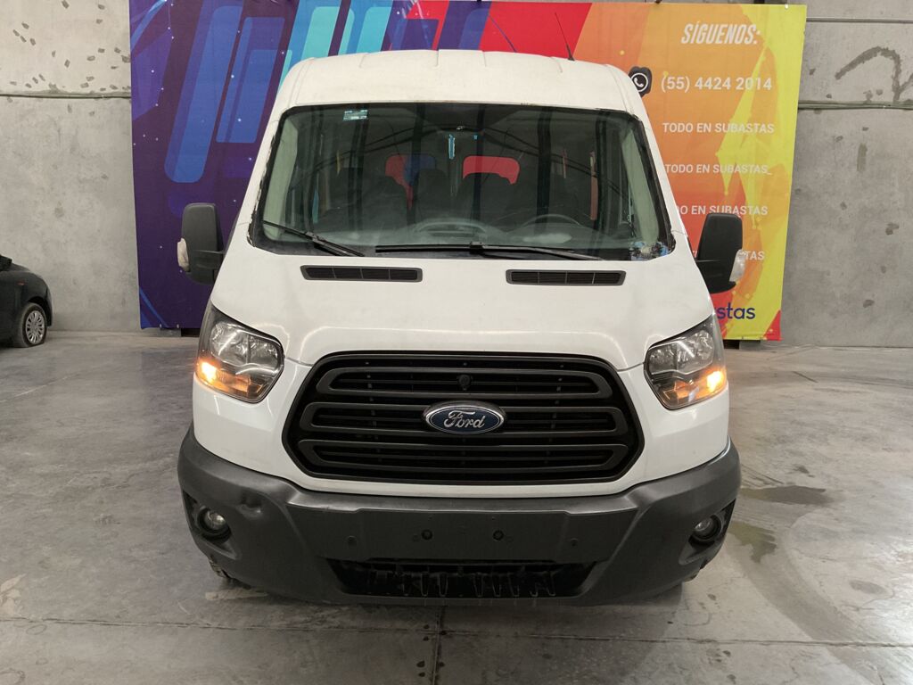 Ford Transit 2018 4p Custom Van Corta L4/2.2/T Diesel Man   2018 Ford Transit Venta Exteriores 2