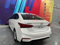 Hyundai Accent 2020 4p GL L4/1.6 Aut  2020 Hyundai Accent Venta Exteriores 5